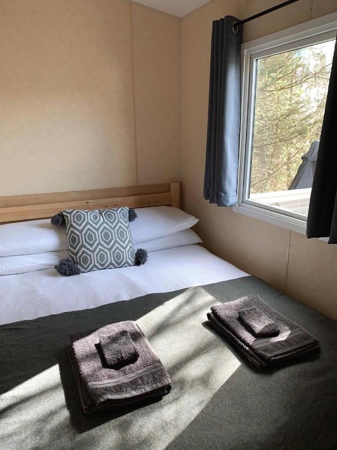 Percy Wood Lodge With Hot Tub Near Alnwick Swarland Exteriör bild