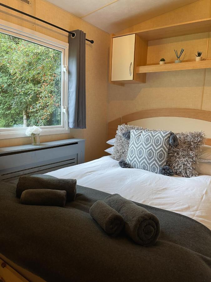 Percy Wood Lodge With Hot Tub Near Alnwick Swarland Exteriör bild