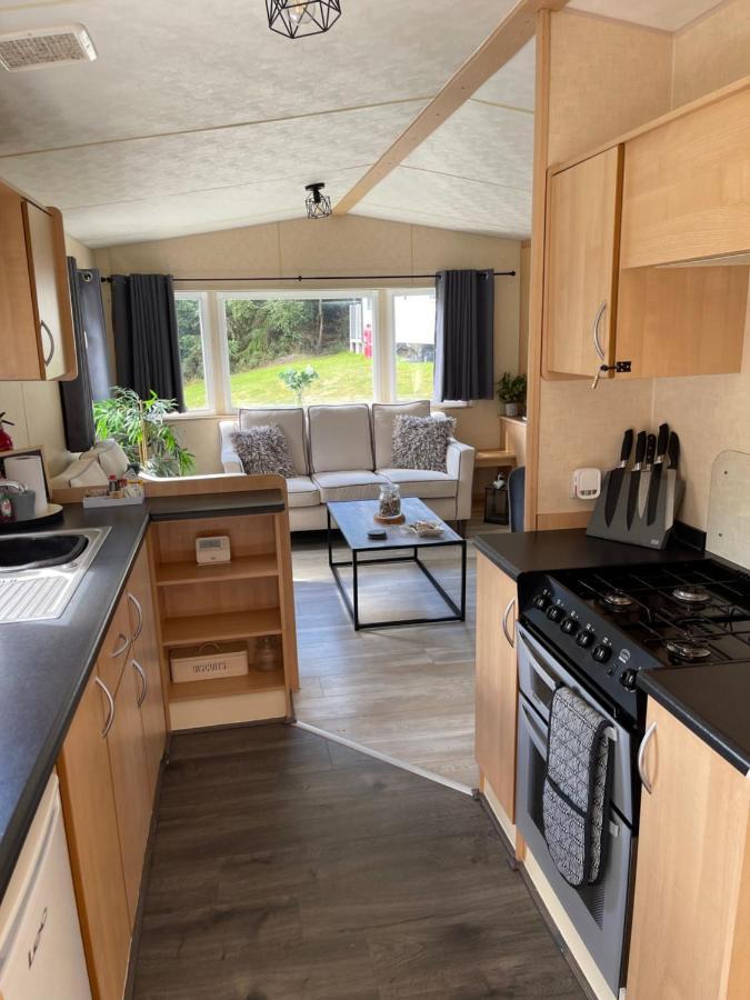 Percy Wood Lodge With Hot Tub Near Alnwick Swarland Exteriör bild